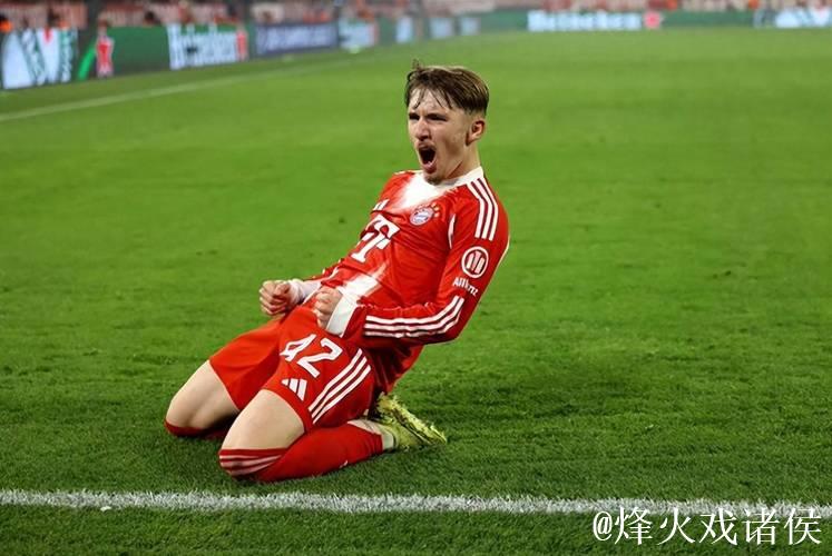 17岁新星创历史,1.3亿巨星助攻,拜仁3-1大胜 17岁新星创历史,1.3亿巨星助攻,拜仁3-1大胜